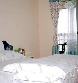 Kunming Colorful Cloud Apartment Hotel Exterior photo