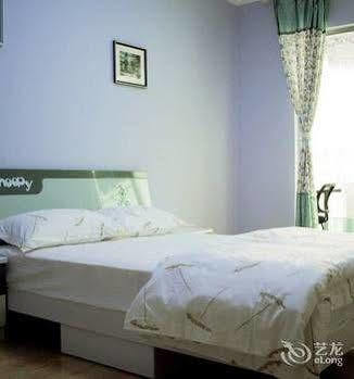 Kunming Colorful Cloud Apartment Hotel Exterior photo